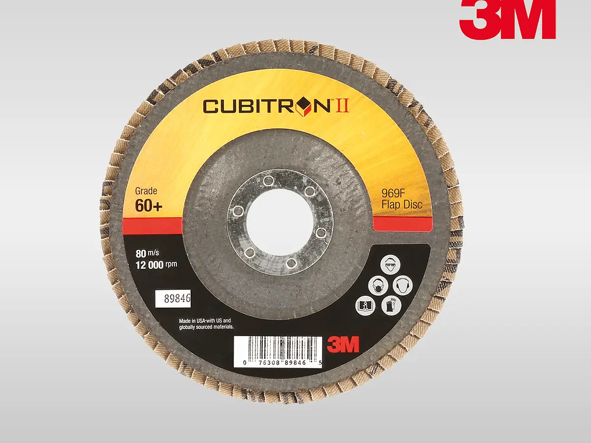 3M Cubitron II Fächerscheibe mit sichtbaren Schleiflamellen und zentraler Aufnahme