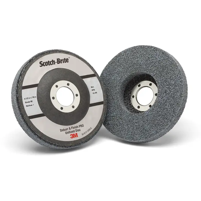 Scotch-Brite Verpresste Kompaktscheibe Deburr and Finish PRO für den Winkelschleifer, DP-UD, 2S Fine, T27, 114.3 mm x 22.23 mm, Nylon